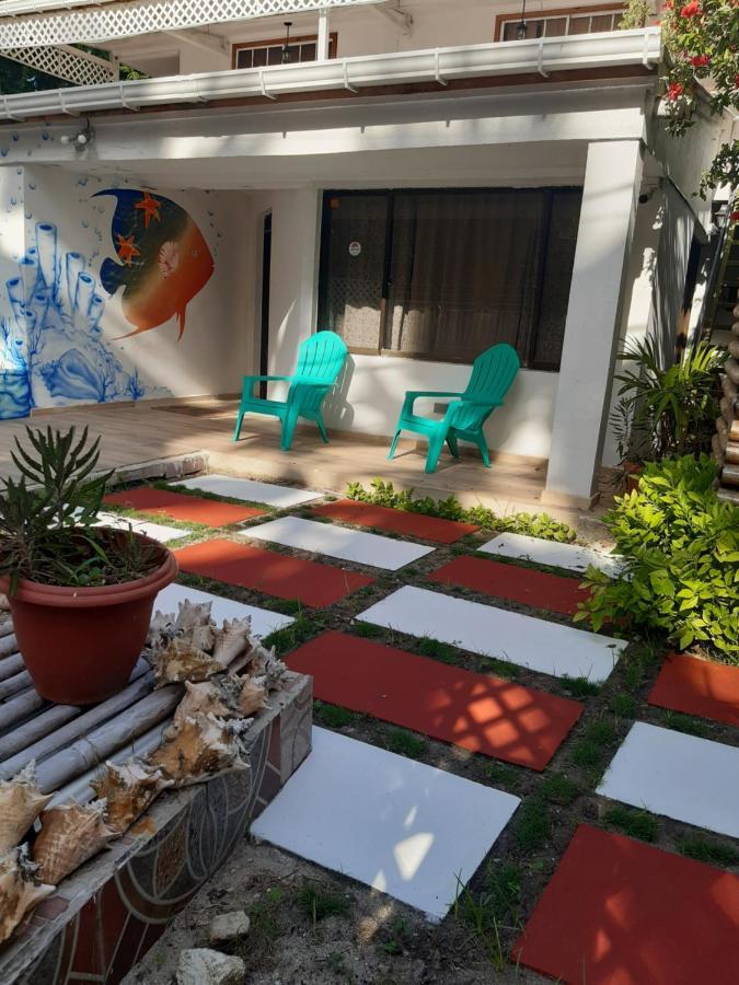 Joebi'S House Walking Distance To Rocky Cay Beach Ideal For Families Or Groups Buenavista  Buitenkant foto