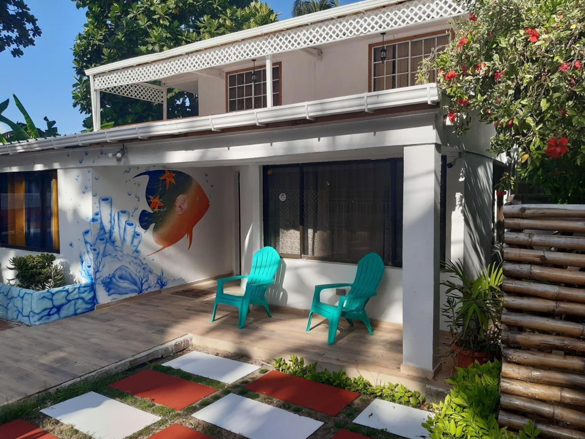 Joebi'S House Walking Distance To Rocky Cay Beach Ideal For Families Or Groups Buenavista  Buitenkant foto