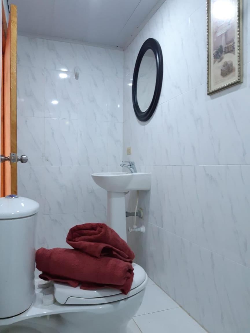 Joebi'S House Walking Distance To Rocky Cay Beach Ideal For Families Or Groups Buenavista  Buitenkant foto